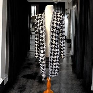 ST. JOHN MARIE GRAY Herringbone Fringe Knit Long Sweater Coat